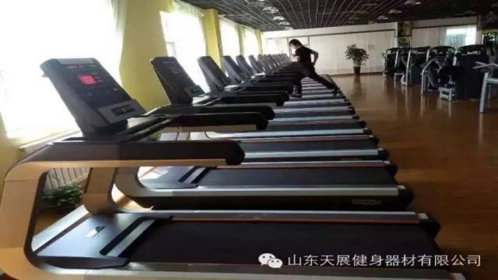 健身APP促進商家的服務轉(zhuǎn)型，推動健身行業(yè)轉(zhuǎn)型升級。